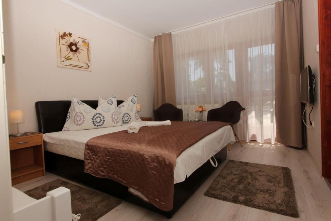 Ariel Apartmanok Siófok Buitenkant foto